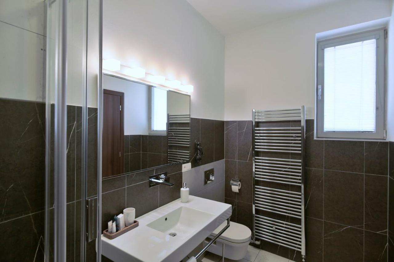 River View Apartments Hotel 브라티슬라바 외부 사진