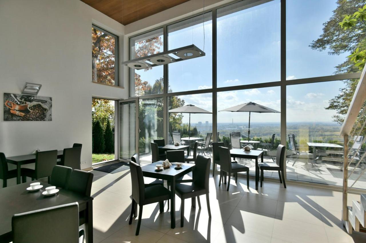 River View Apartments Hotel 브라티슬라바 외부 사진