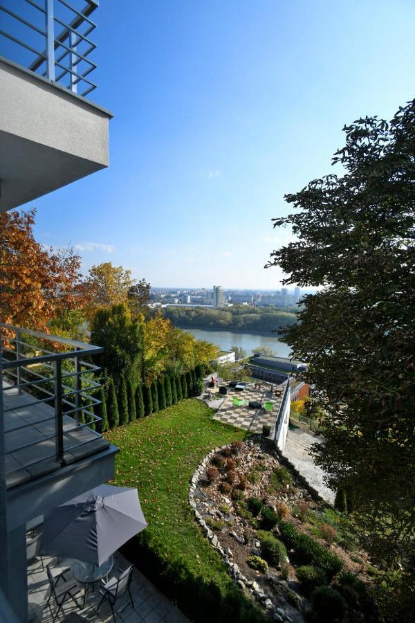 River View Apartments Hotel 브라티슬라바 외부 사진