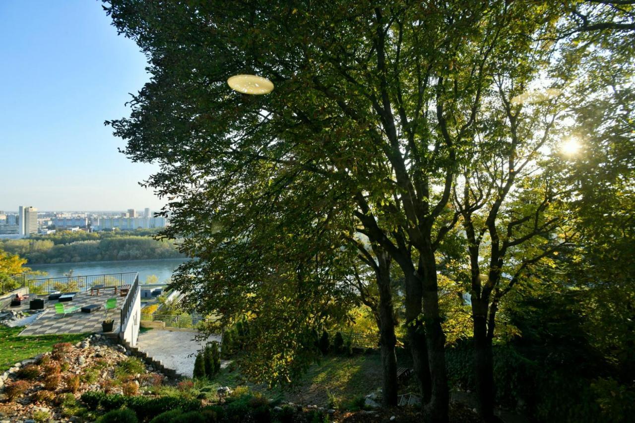 River View Apartments Hotel 브라티슬라바 외부 사진