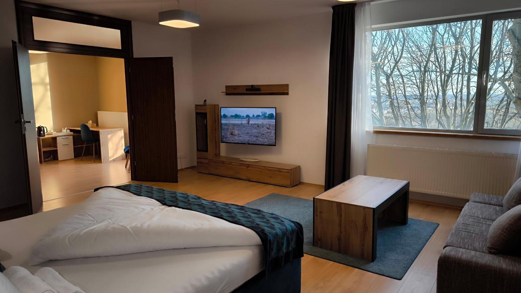 River View Apartments Hotel 브라티슬라바 외부 사진