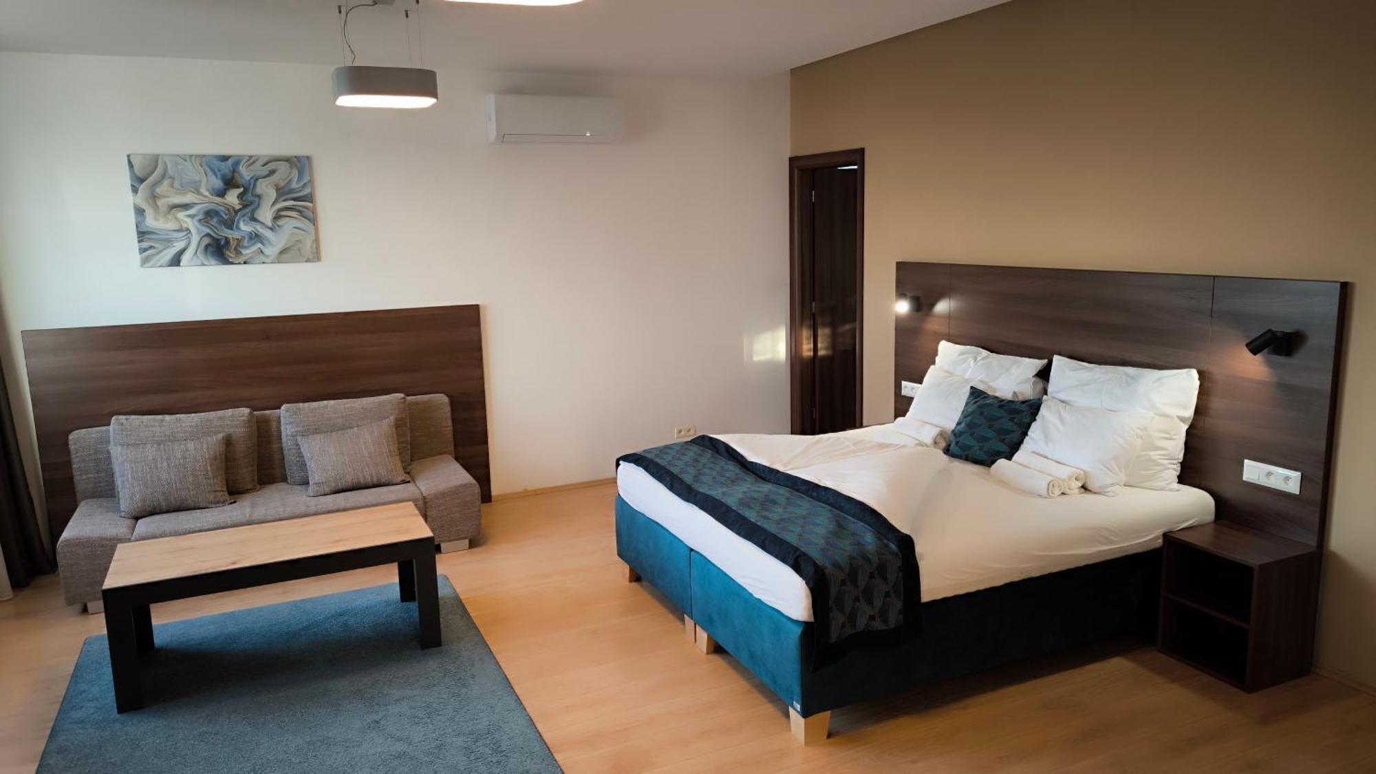 River View Apartments Hotel 브라티슬라바 외부 사진