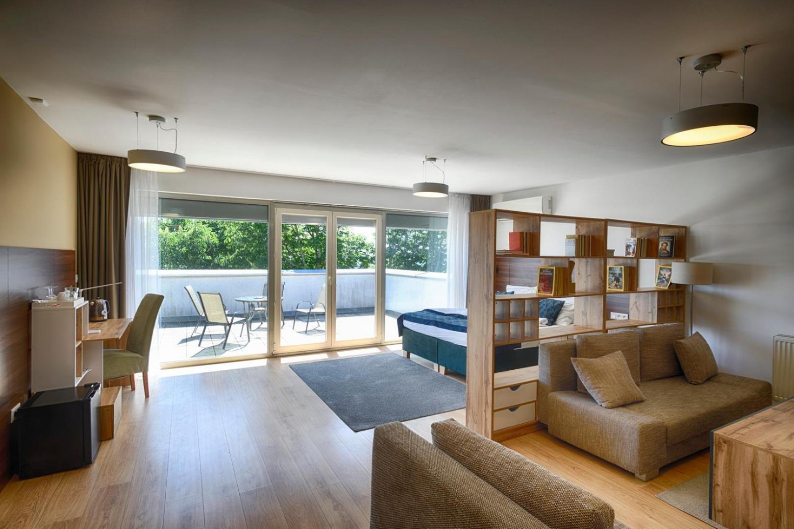 River View Apartments Hotel 브라티슬라바 외부 사진